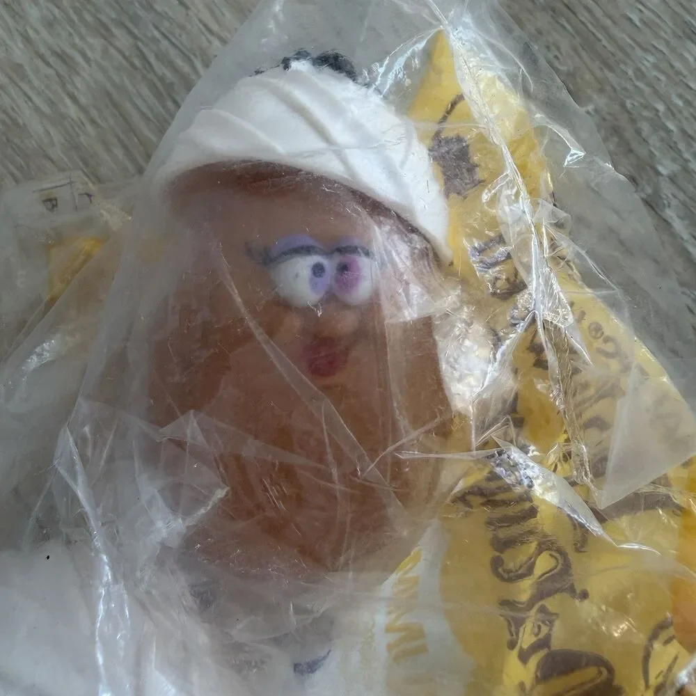 Vintage 1992 McDonald's Halloween McNugget Buddies Mummie Happy Meal Toy NIP